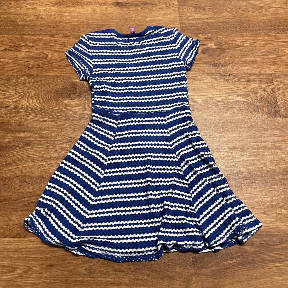 Aqua Girls Blue White Striped Eyelet Jersey Skater Dress Size Medium Stretchy